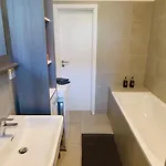 Paradise-ac&balcony Apartment *